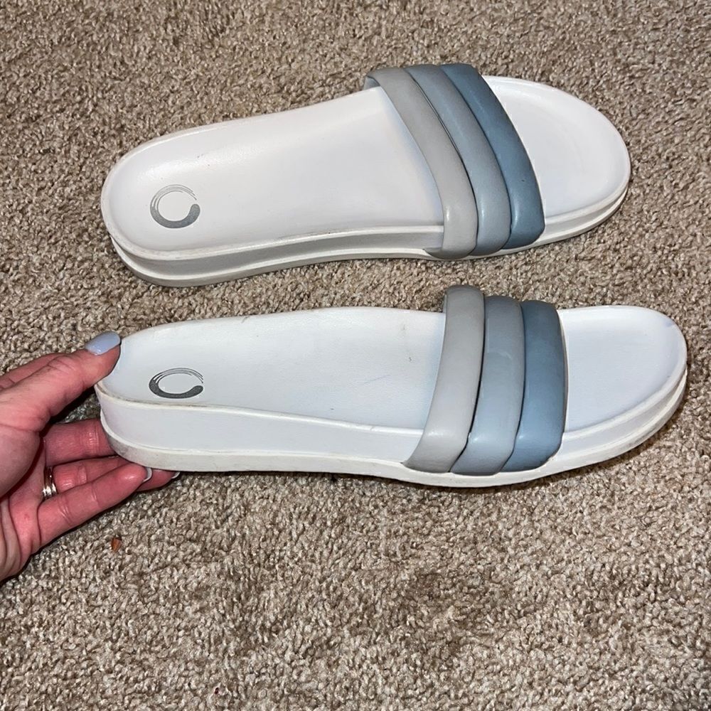 Journee collection sandals 
